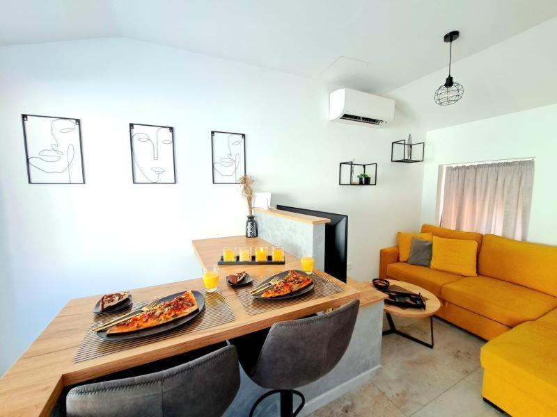 Holiday Home Fiori Kastav Exterior photo